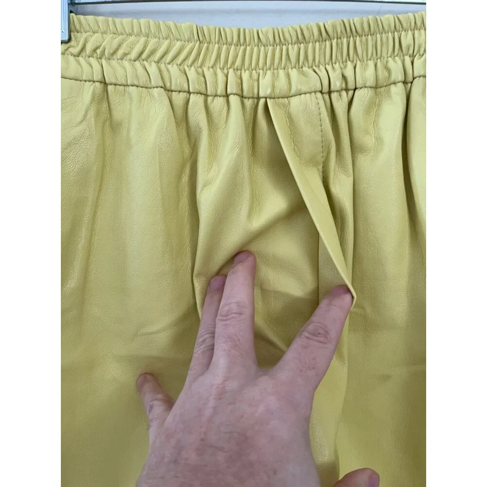 NANUSHKA YELLOW VEGAN LEATHER ELASTIC WAIST SHORTS M - Picture 4 of 8